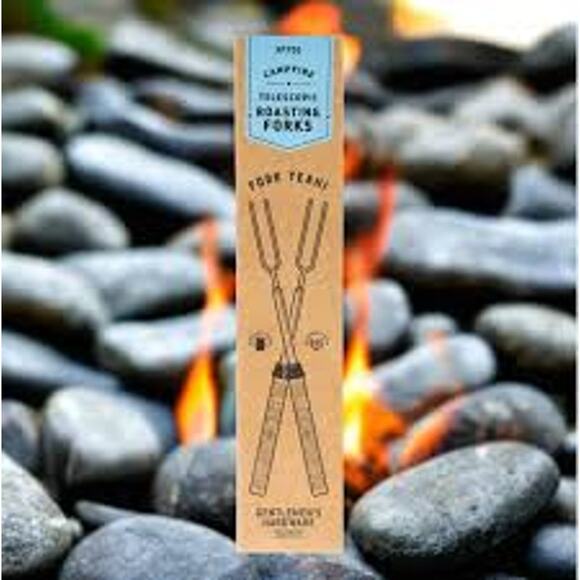 NIB Gentlemen's Hardware Campfire Telescopic Roasting Forks - Picture 2 of 4